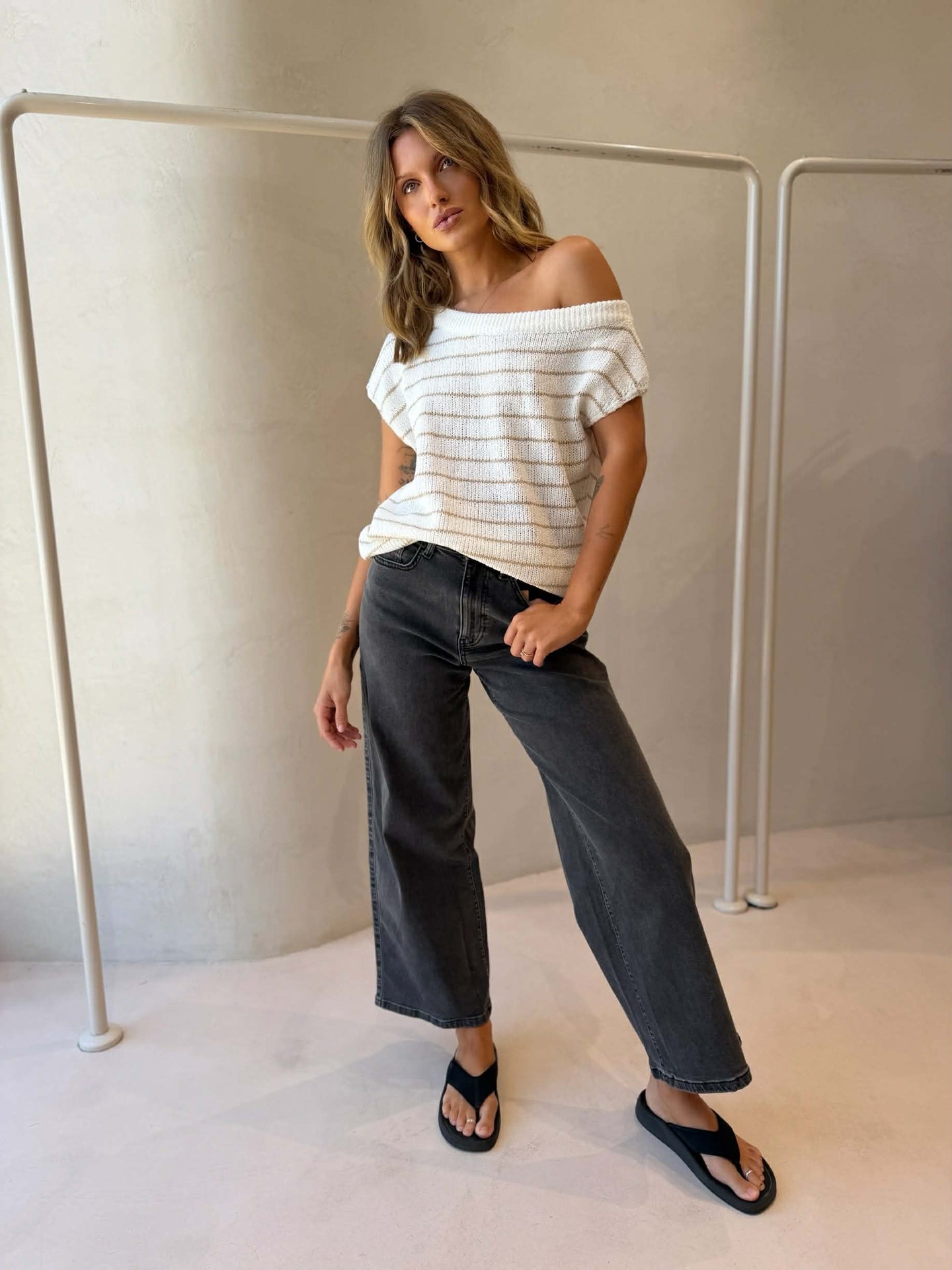 CORE WIDE LEG JEAN- WASHED BLACK