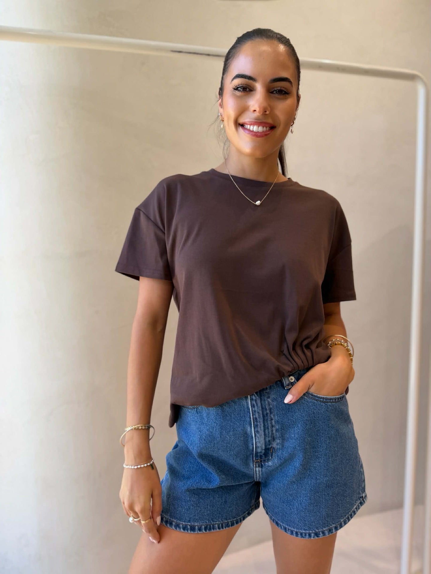 LEXI TSHIRT - DARK CHOC