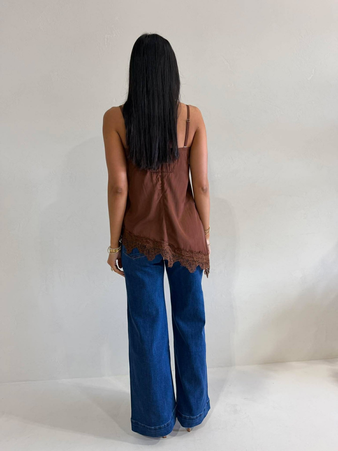 ELLEN TOP- BROWN