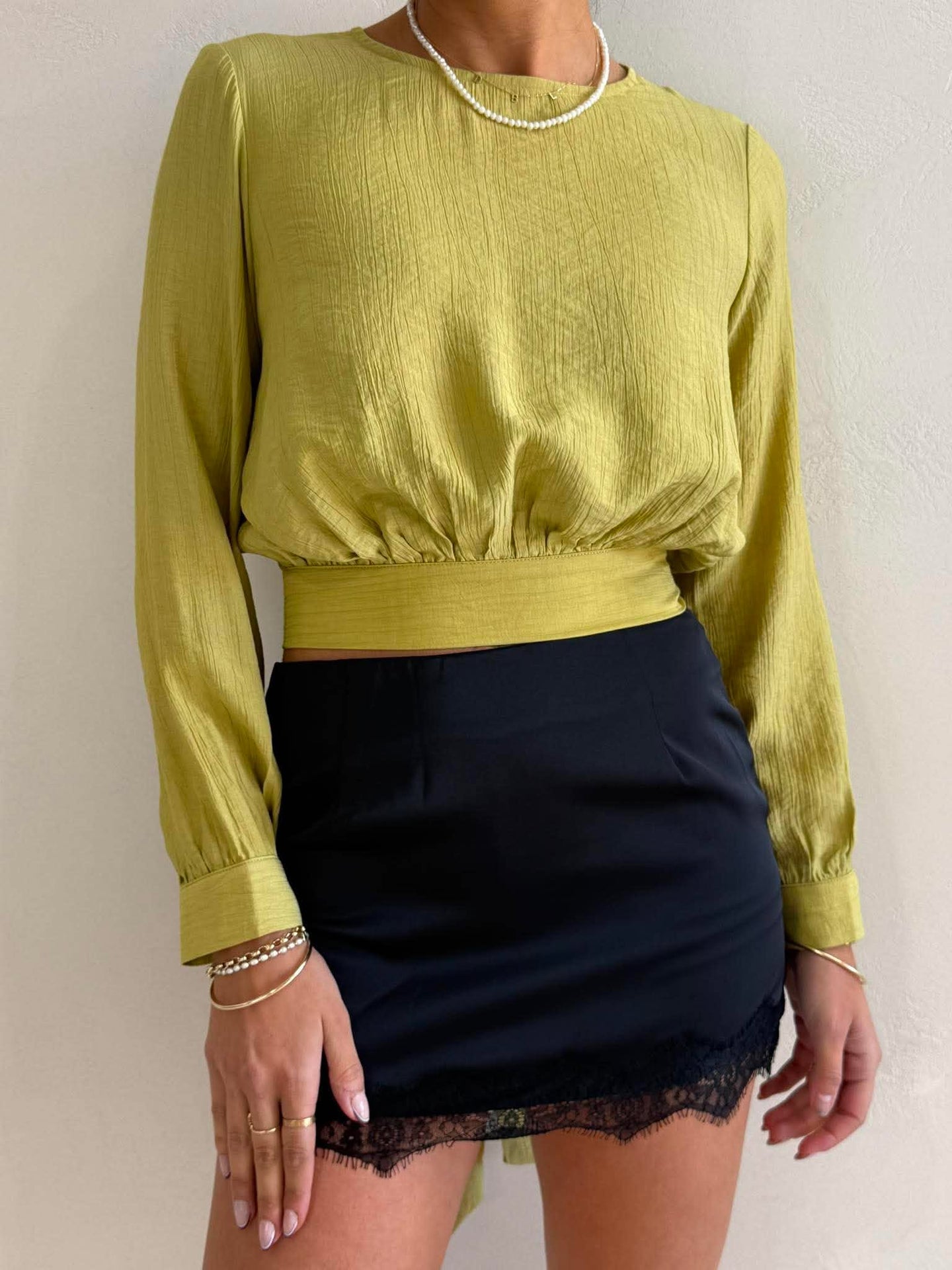 TIANA BLOUSE - CHARTREUSE