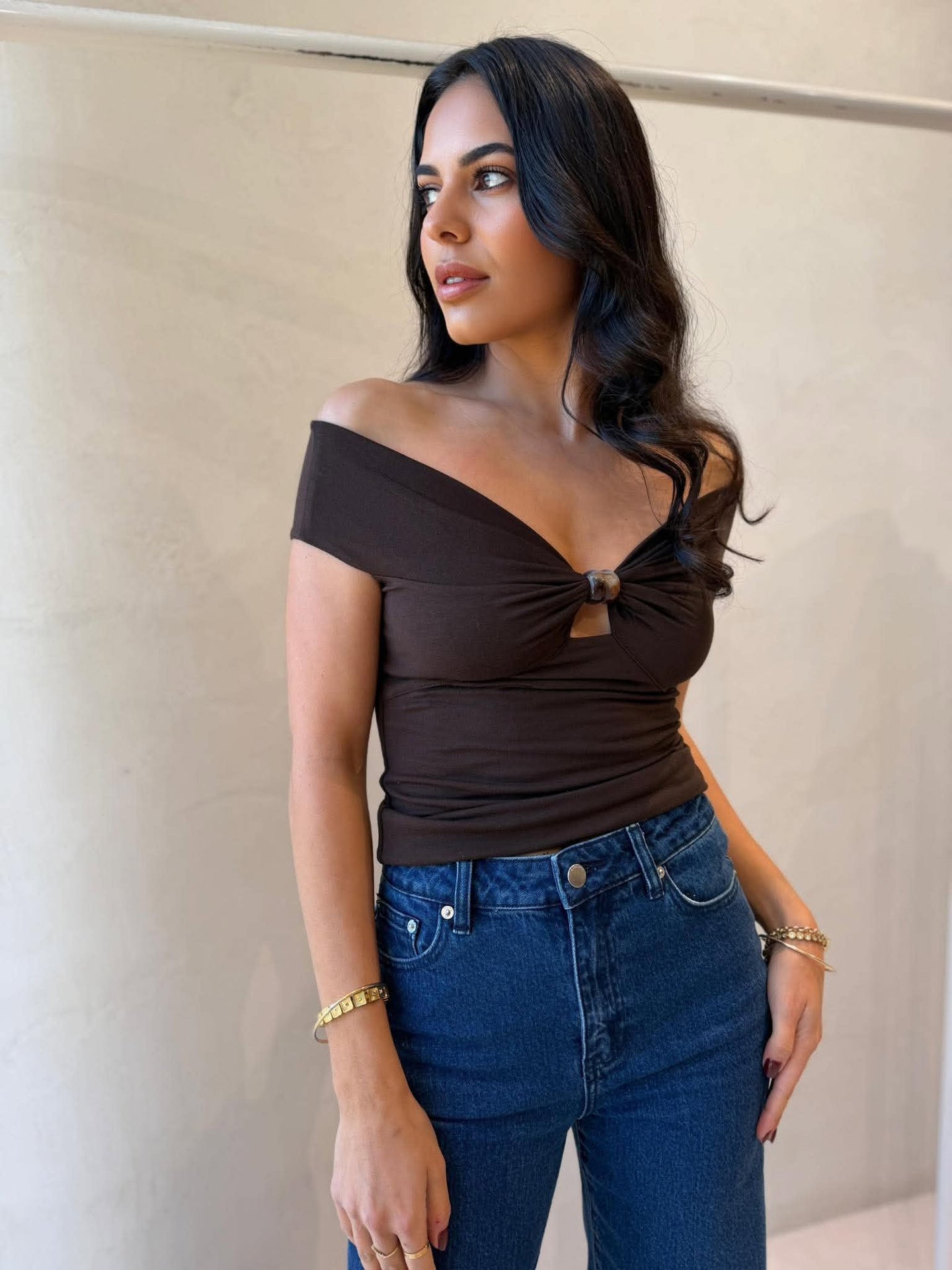 ATLAS OFF SHOULDER TOP-