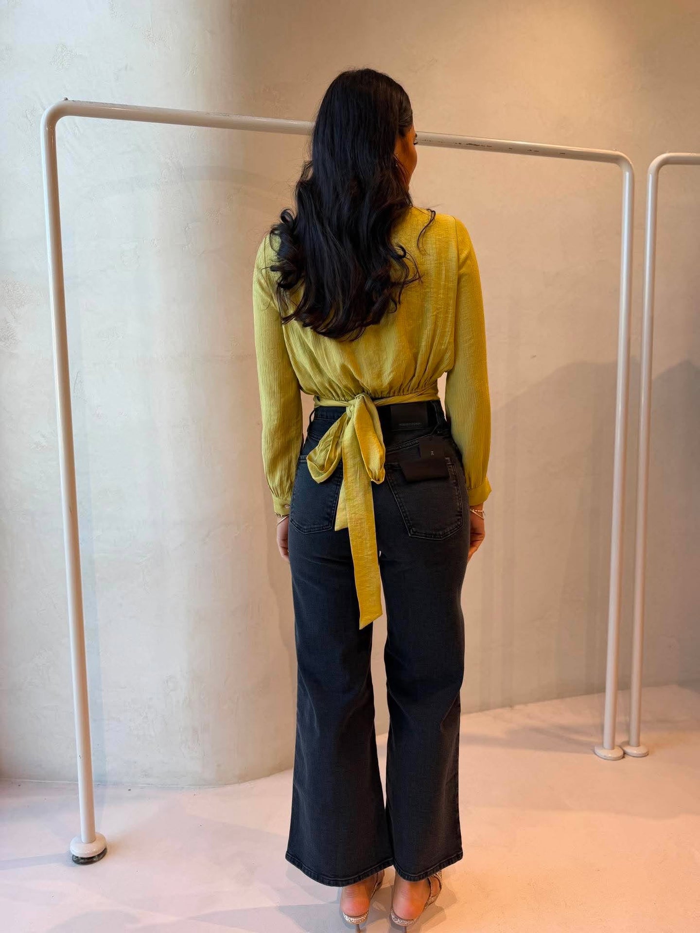 TIANA BLOUSE - CHARTREUSE