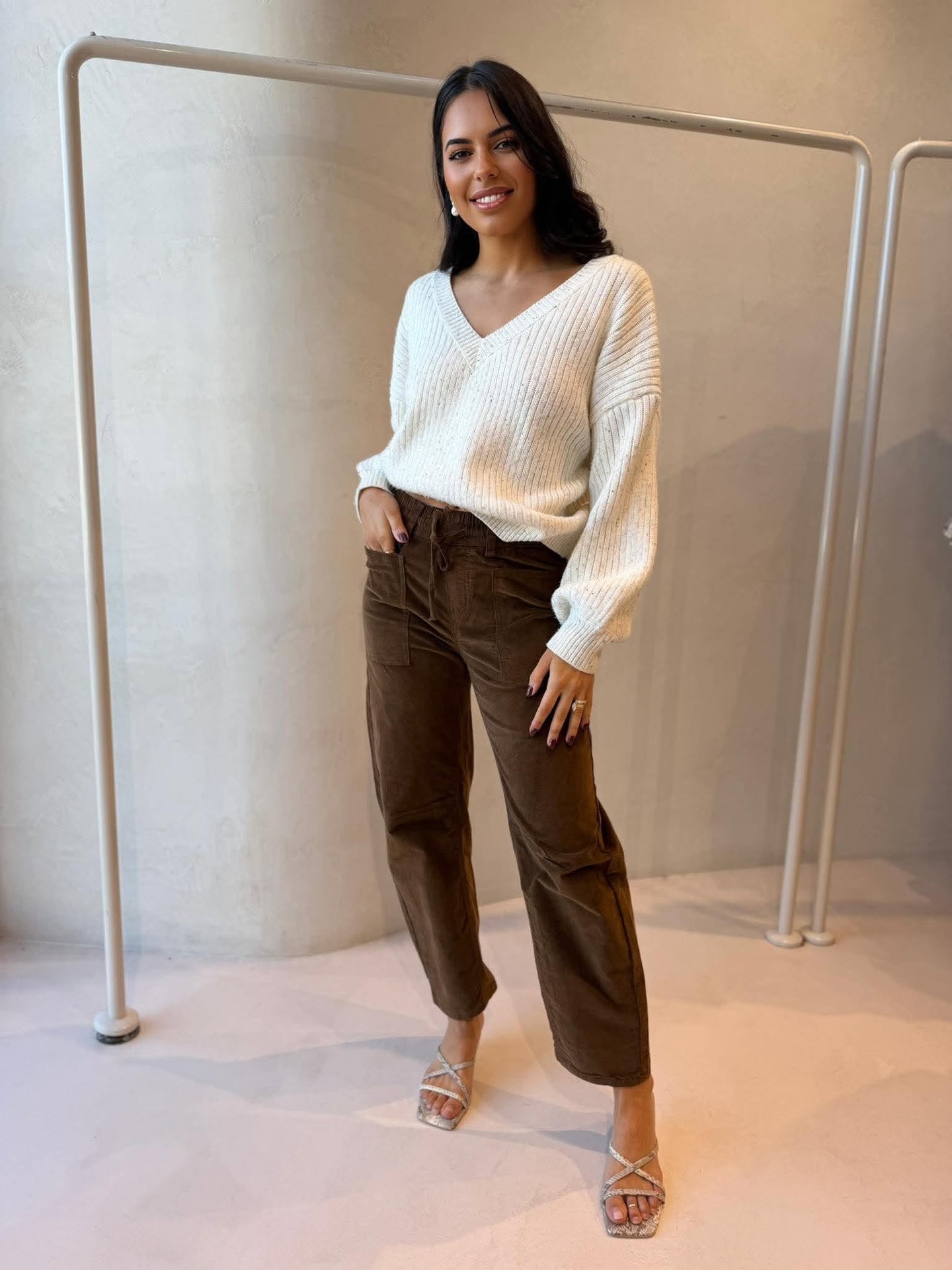 ROAM FREE BARREL PANT