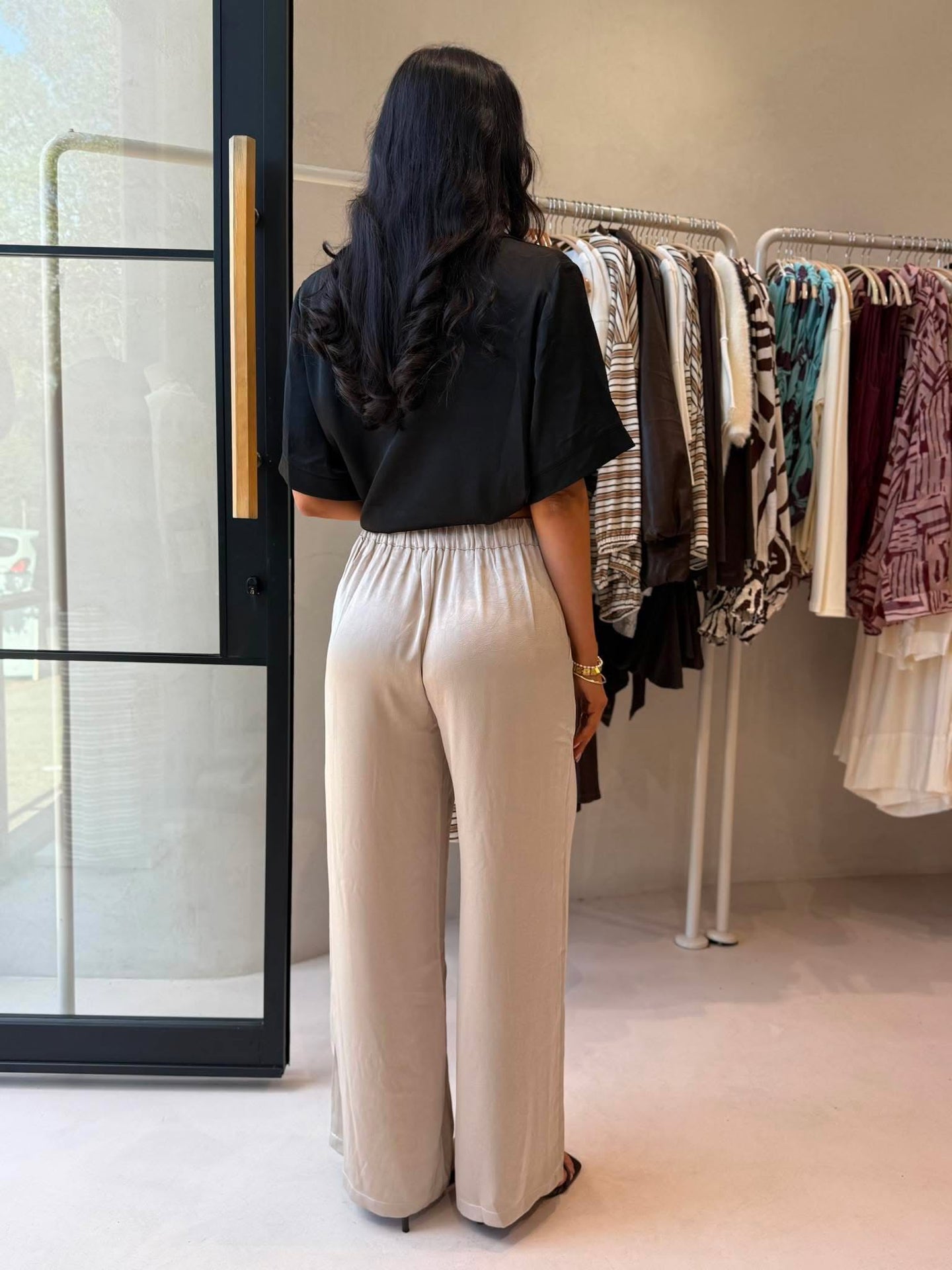 LEANDRA PANT-OYSTER