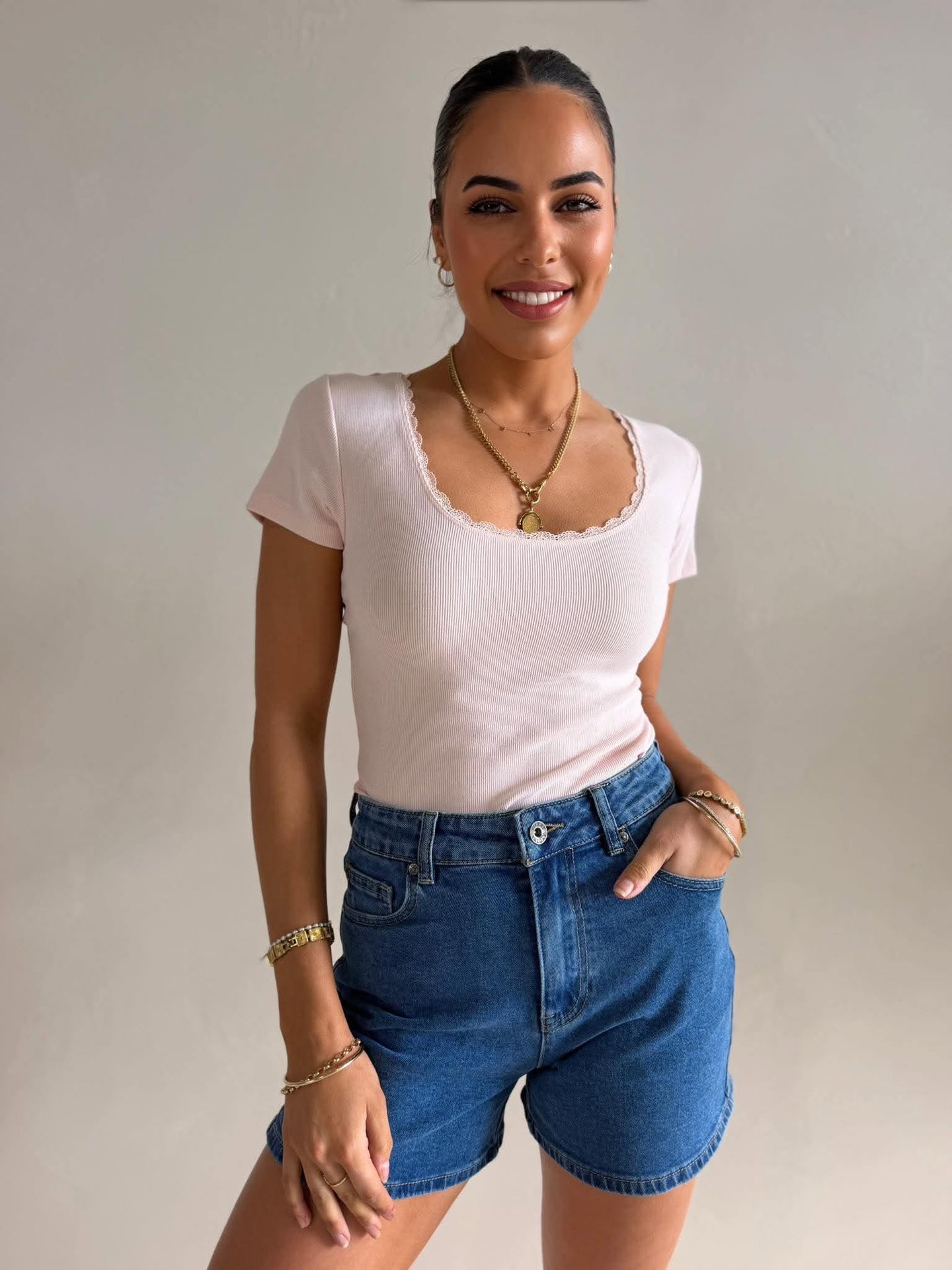 WASHED RIB LACE SCOOP NECK TEE- PINK