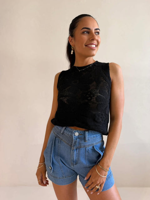 FLOWER KNIT TOP