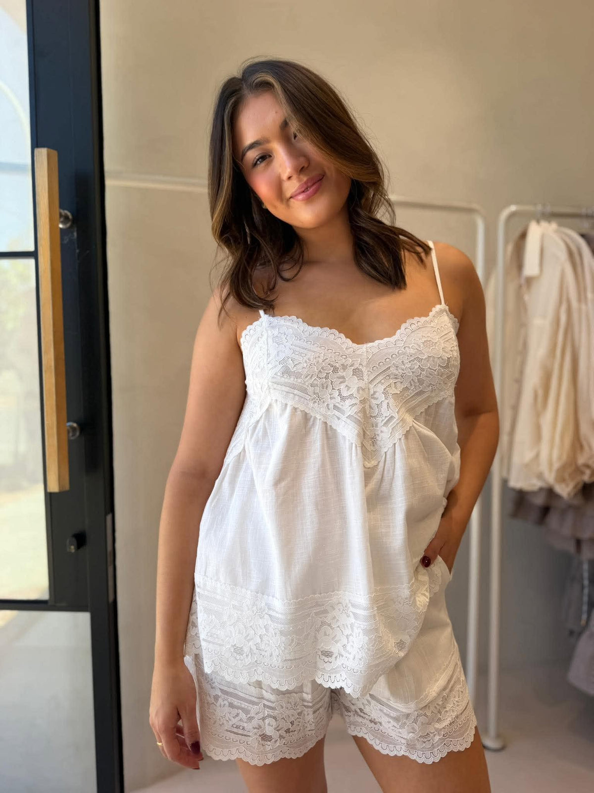 WHITE LACE CAMI SET