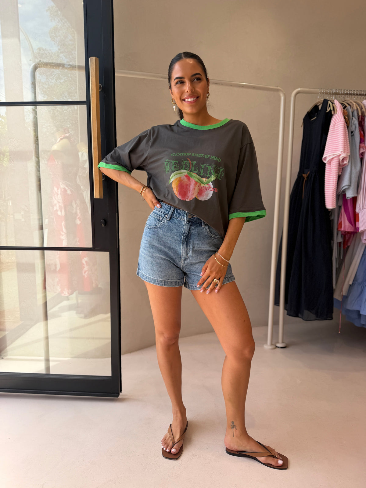 BELLINI TEE- GREY