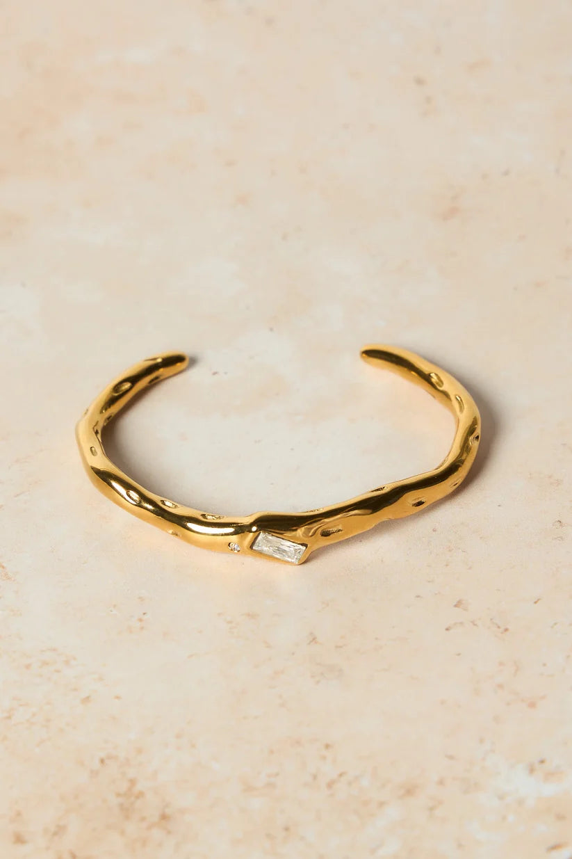 EVELYN BANGLE-GOLD/ DIAMOND
