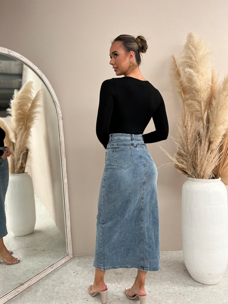 Aila Skirt