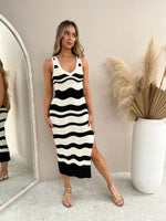 Scallop Stripe Knit Dress - Cream Black