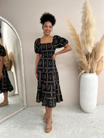 Harvi Dress