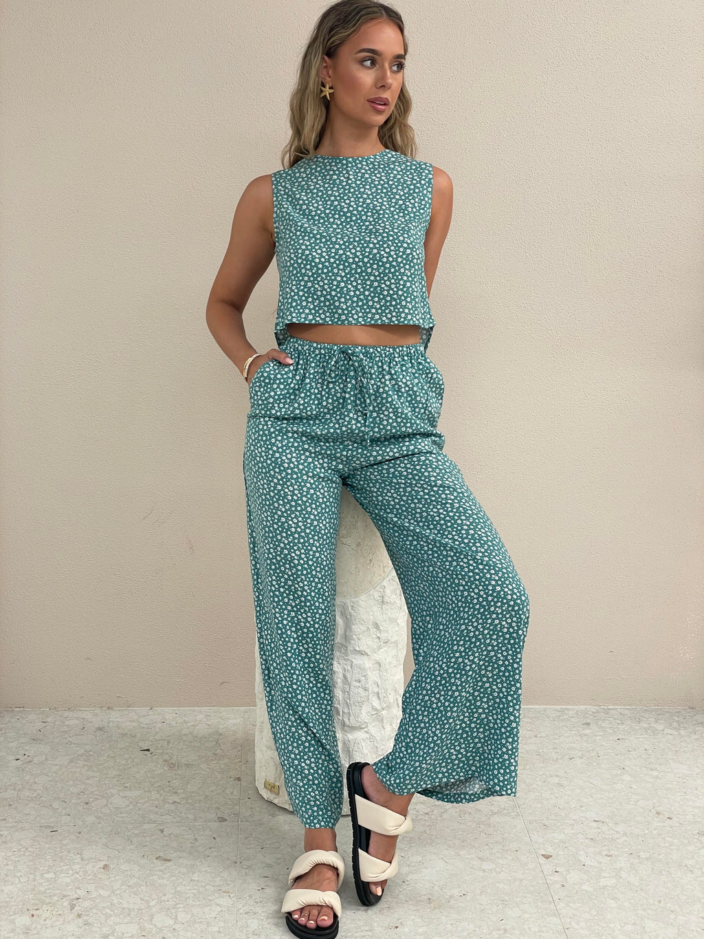 The Glider Pant - Ditzy Green
