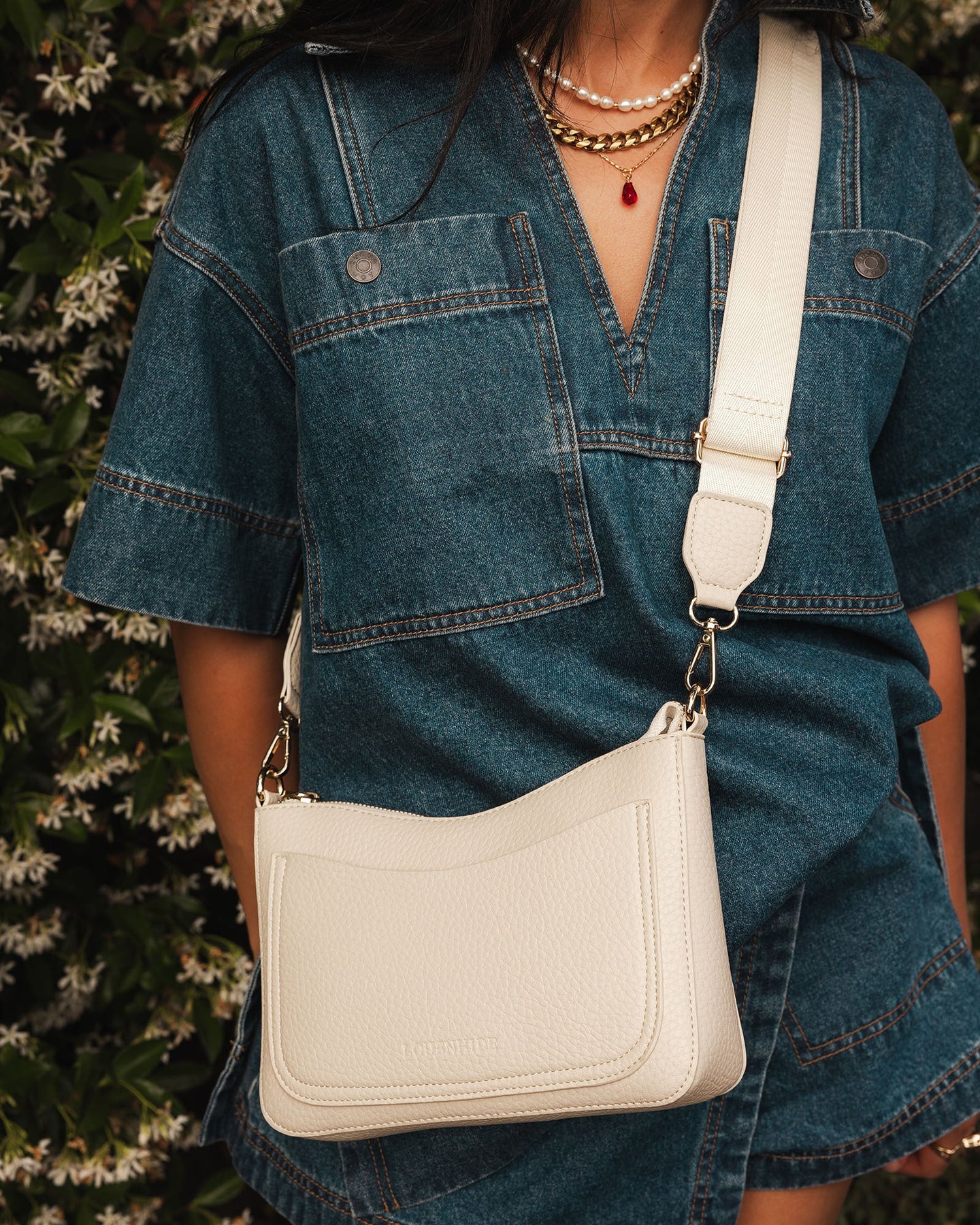 LINDA CROSSBODY-ALMOND