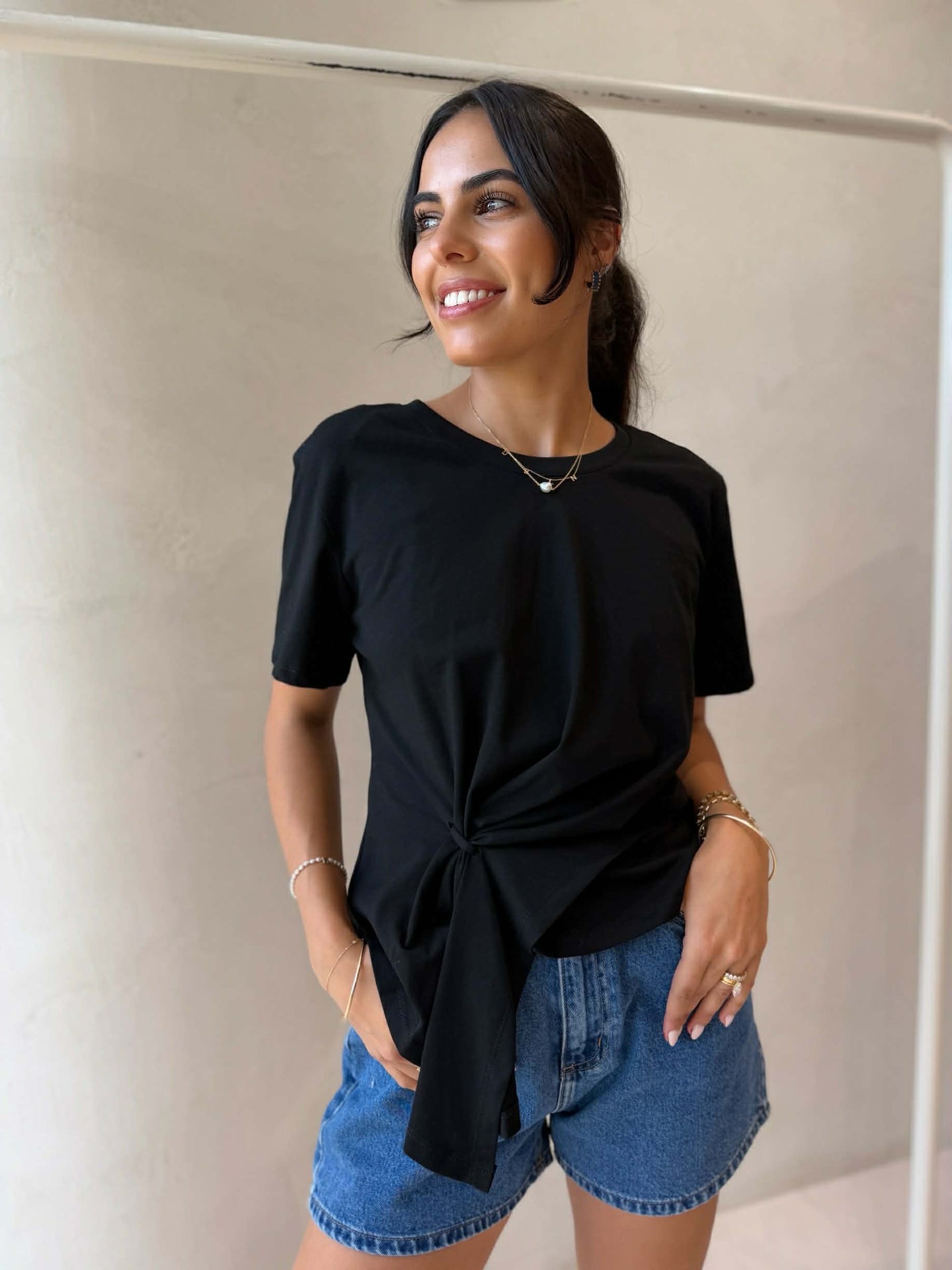 VERITY TOP- BLACK