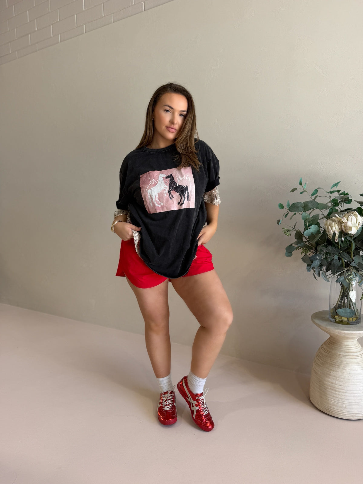 OMA RUN SHORT-RED