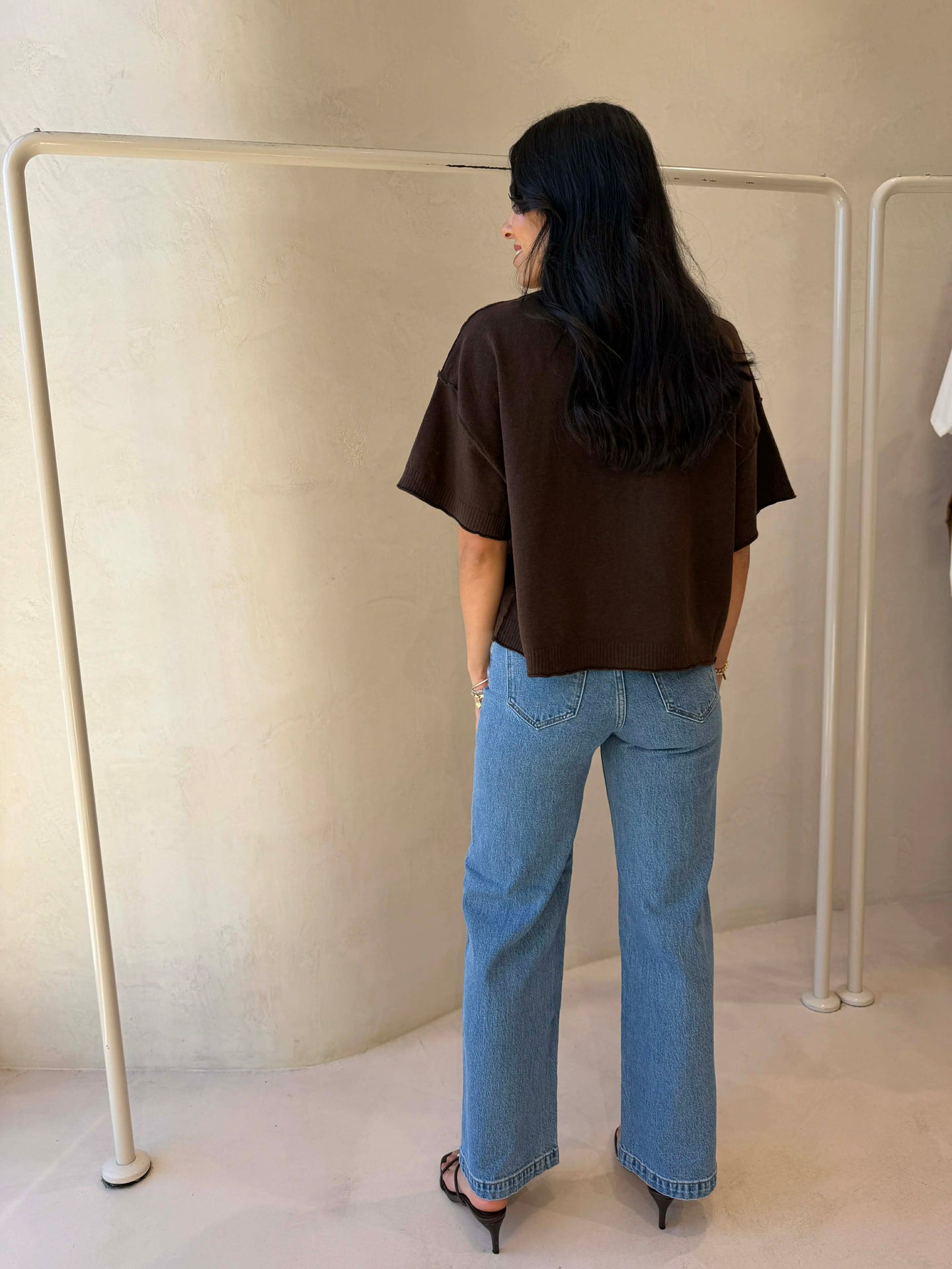 CEDAR KNIT TEE- CHOCOLATE