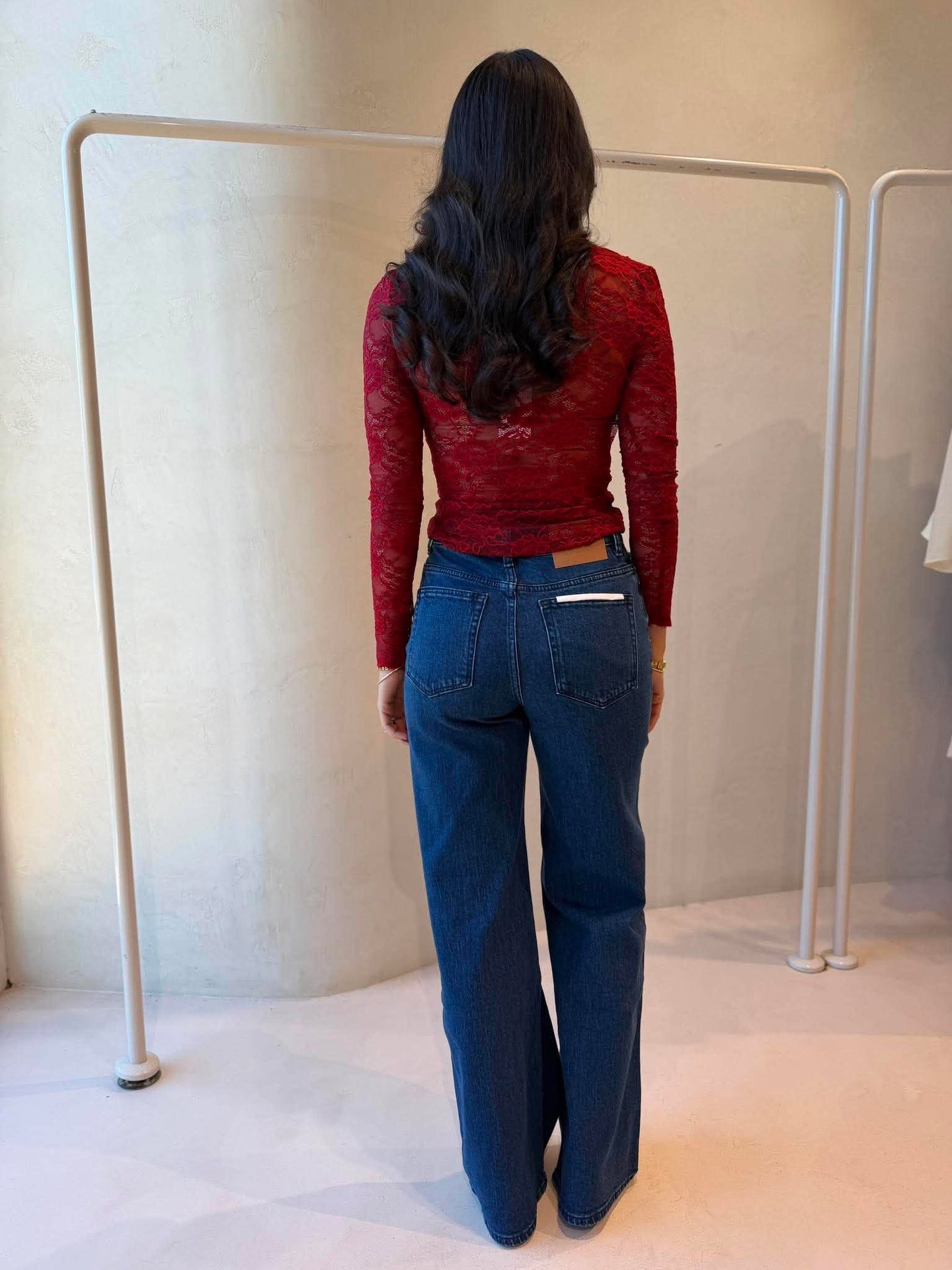 ELLIE LACE WRAP TOP- WINE