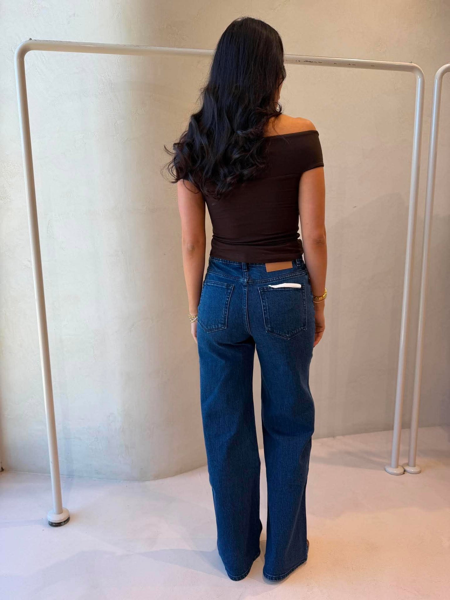 ATLAS OFF SHOULDER TOP-