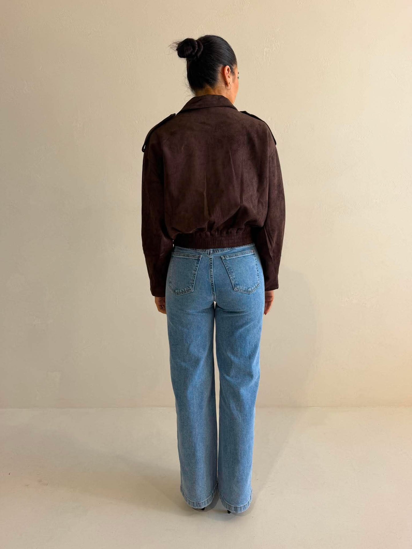 CHOC FUNNEL NECK SUEDE BOMBER