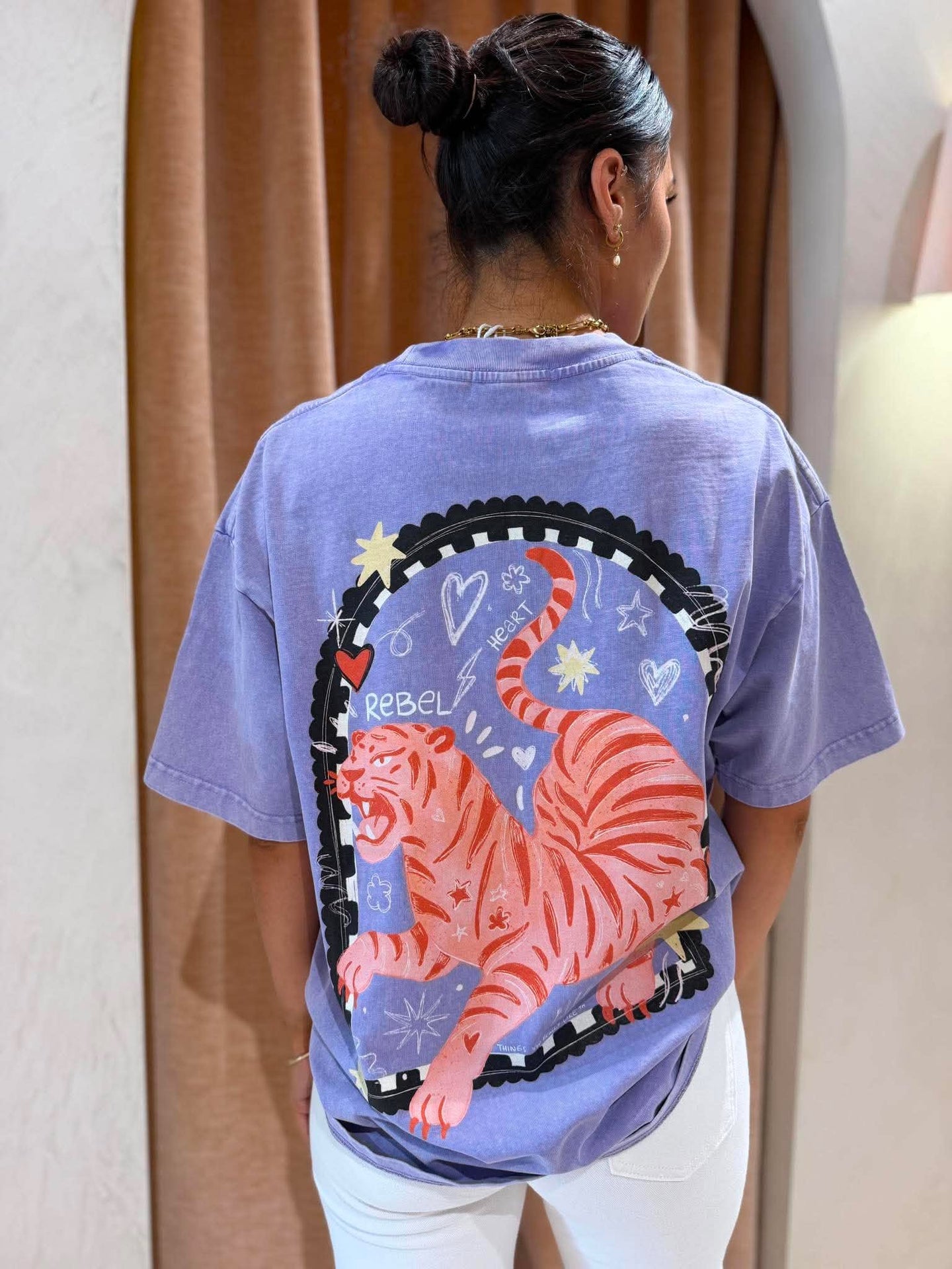 REBEL HEART ACID WASH TEE