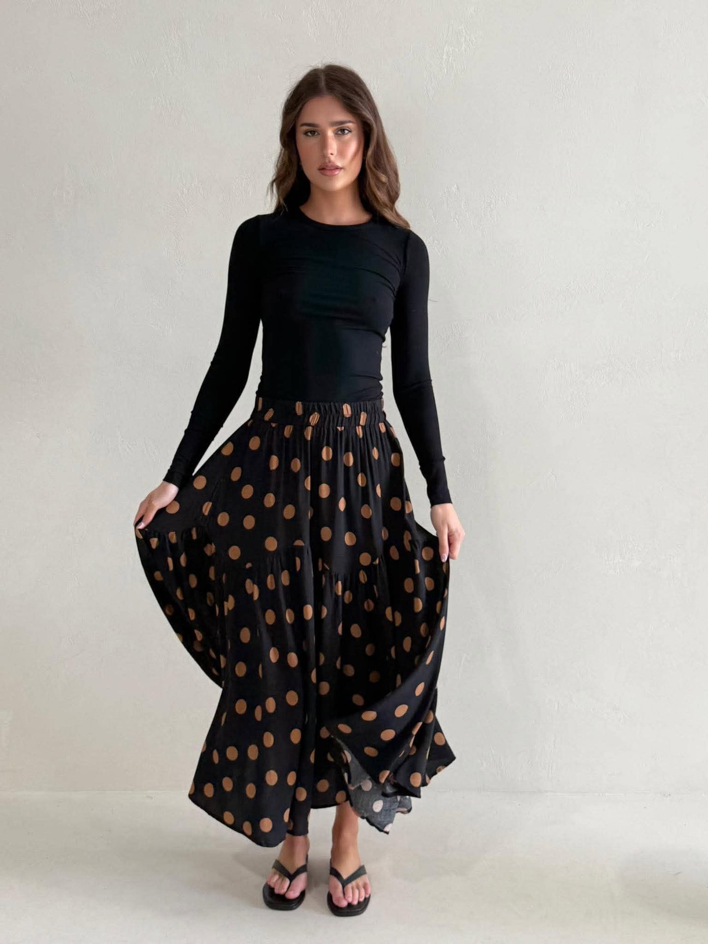 NYLA TOP- BLACK