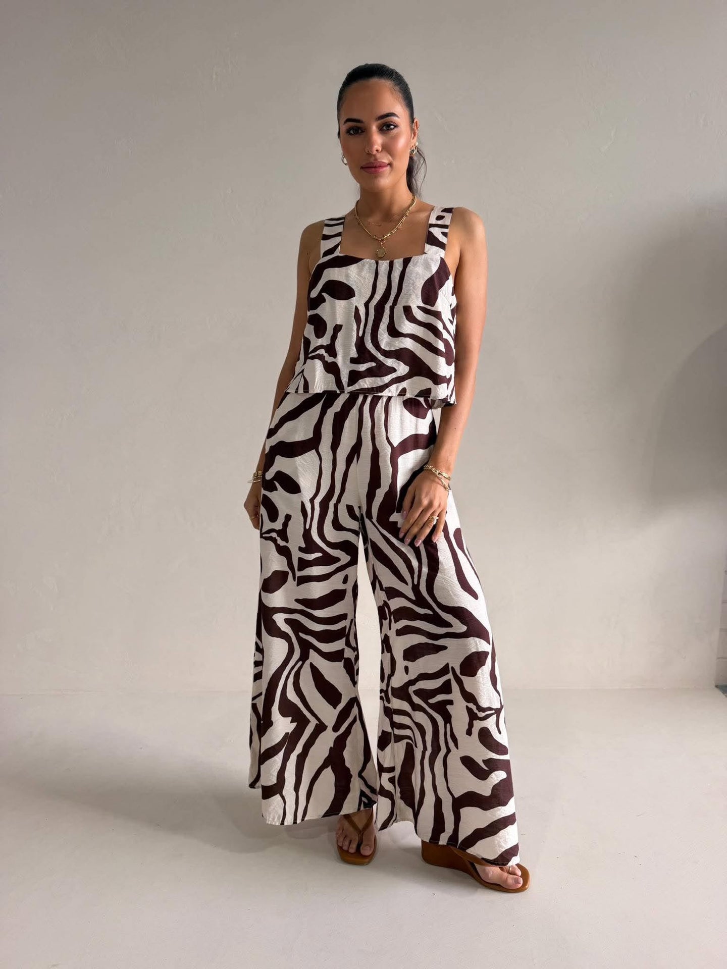 WONDERLAND JUMPSUIT