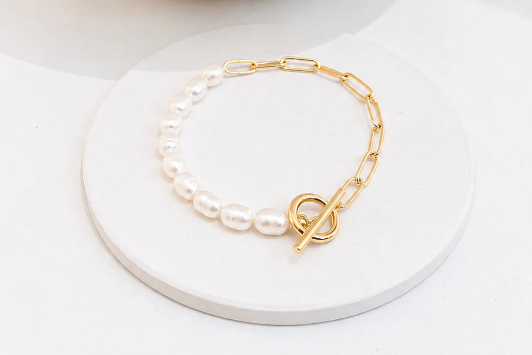 PEARL MUSE BRACELET