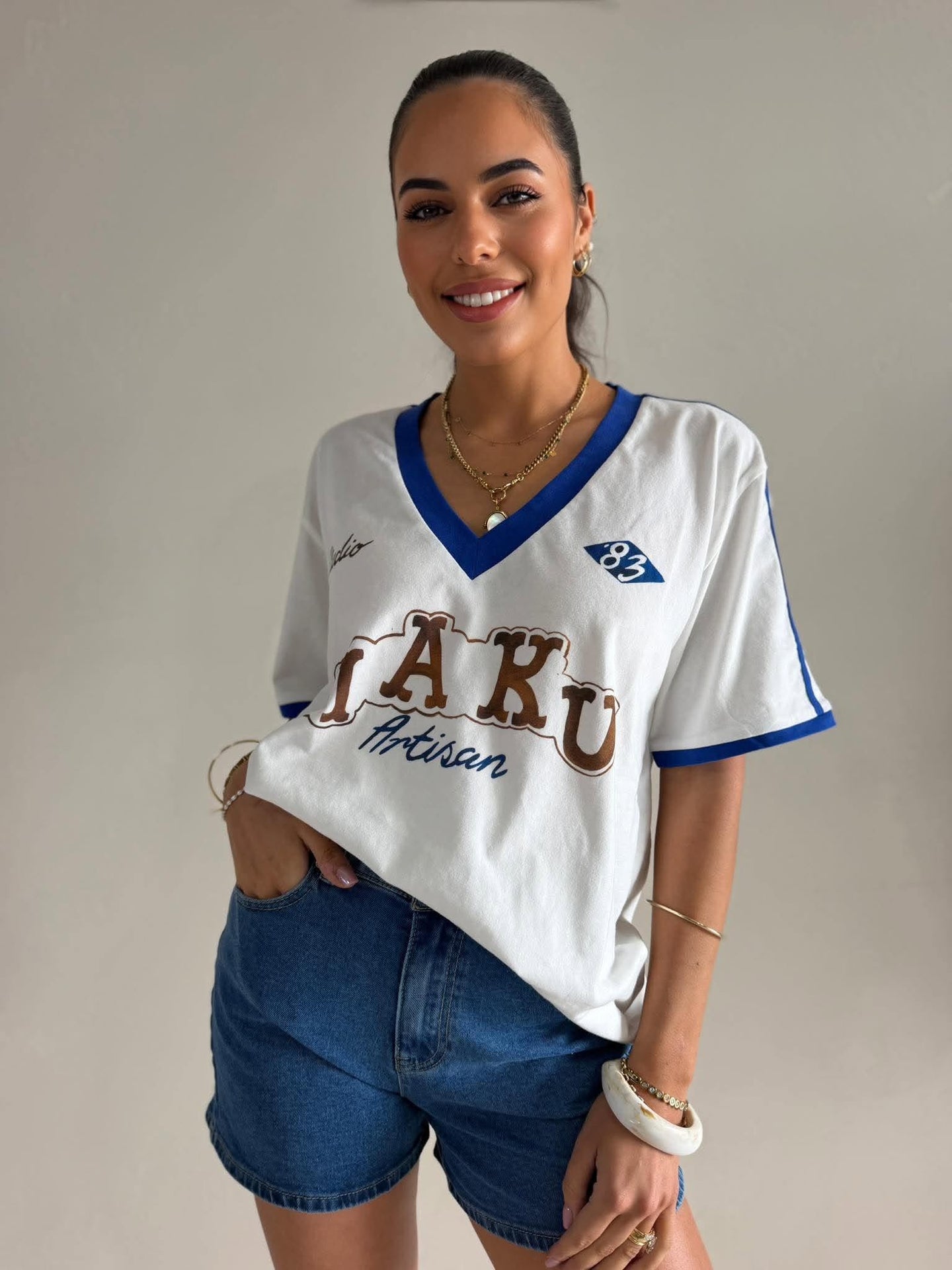 MAKU ARTISAN V-NECK WHITE