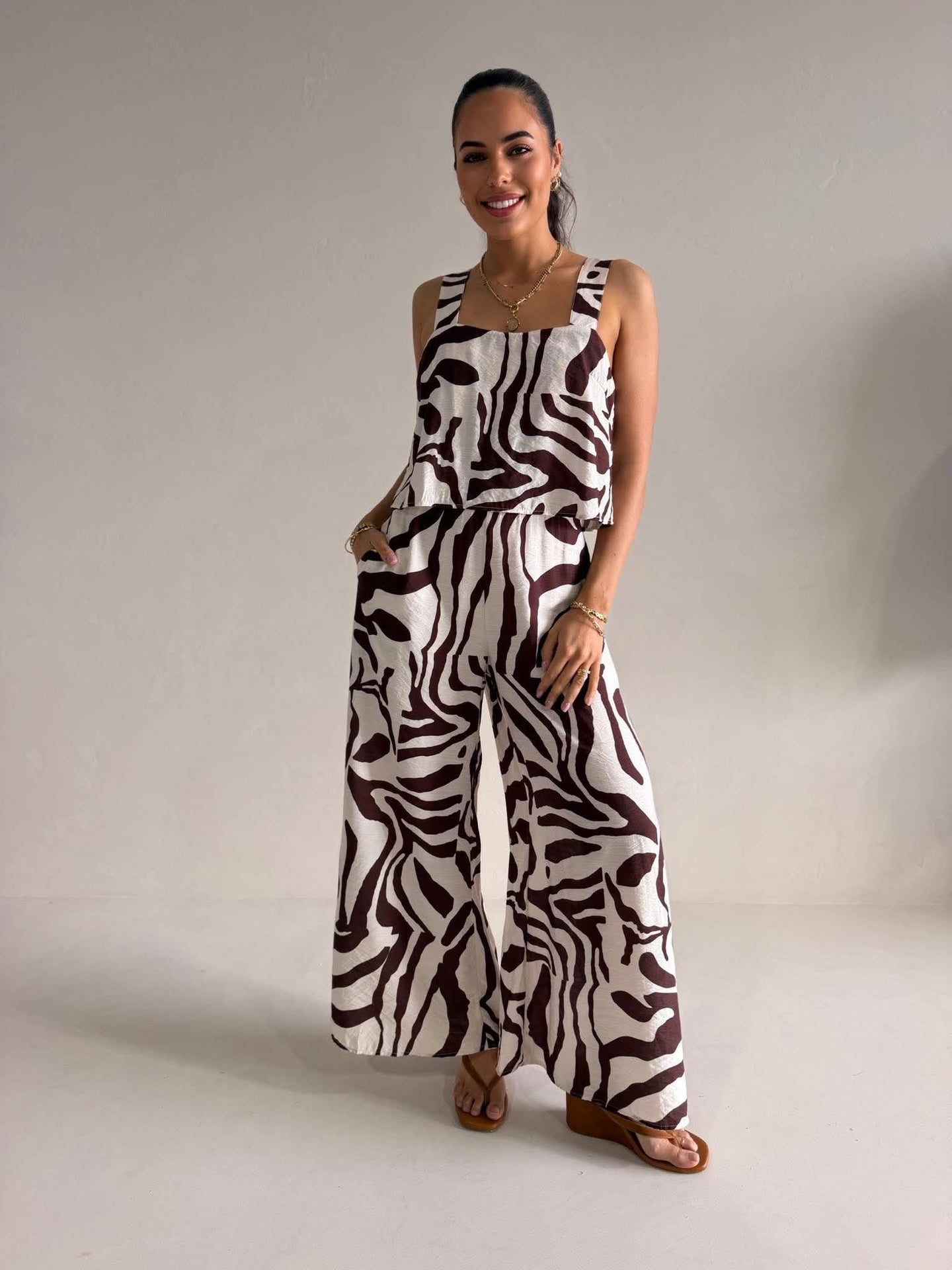 WONDERLAND JUMPSUIT