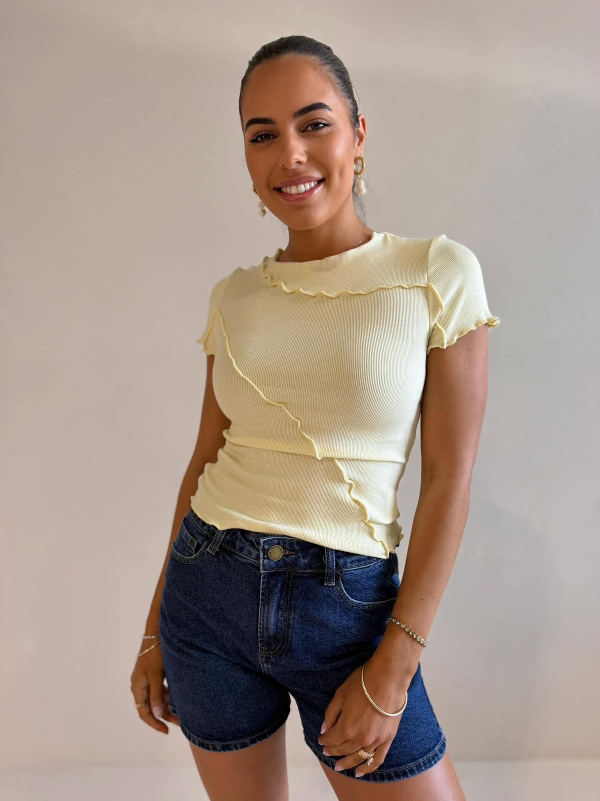 SITA SHORT SLEEVE TEE- BUTTER