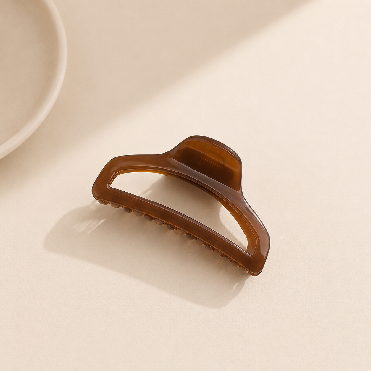 EMMI HAIR CLIP - BROWN