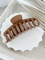 Queenie Hair Clip - Mocha
