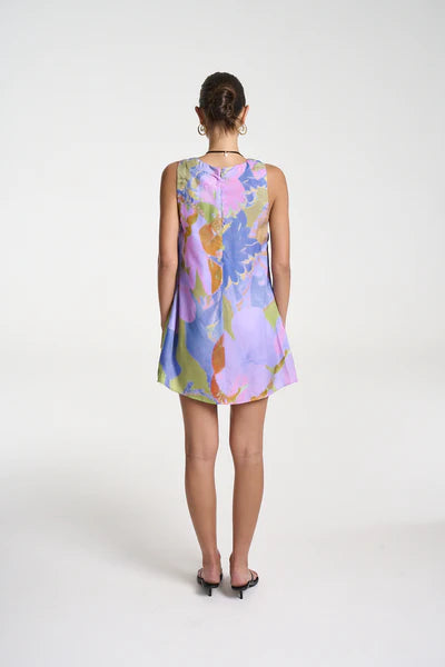 V-NECK SHIFT DRESS - BANANAS