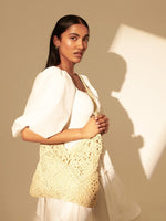 DIAMOND CROSSBODY STRAW TOTE BAG