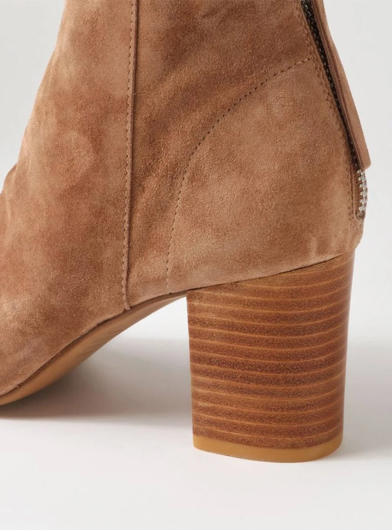 Cilin Boots - Choc Suede
