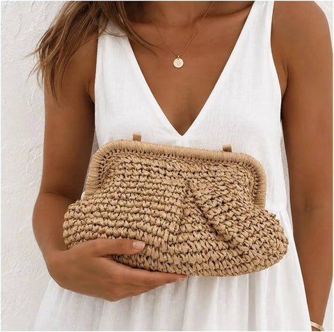 ELODY CLUTCH- TAN